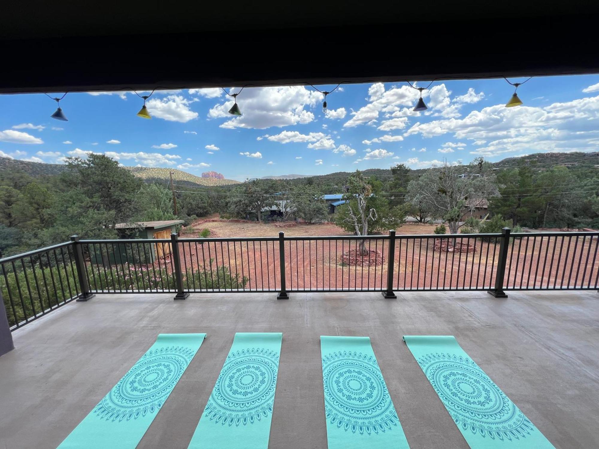 Close To Fresh Creek! Sleeps 12 ~ Amazing Views W/Serene Open Space ~ Hot Tub + Game Room ~ Trails Outside Sedona Eksteriør bilde