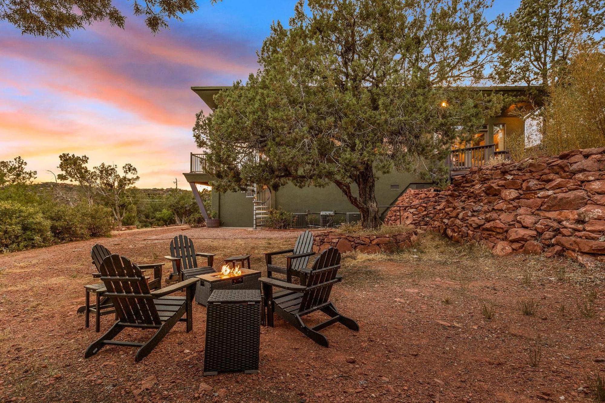 Close To Fresh Creek! Sleeps 12 ~ Amazing Views W/Serene Open Space ~ Hot Tub + Game Room ~ Trails Outside Sedona Eksteriør bilde